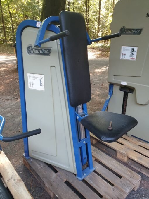 Nautilus Overhead press