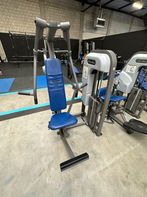 Nautilus incline chestpress